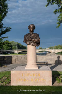 König Ludwig II. Denkmal – Foto aus München