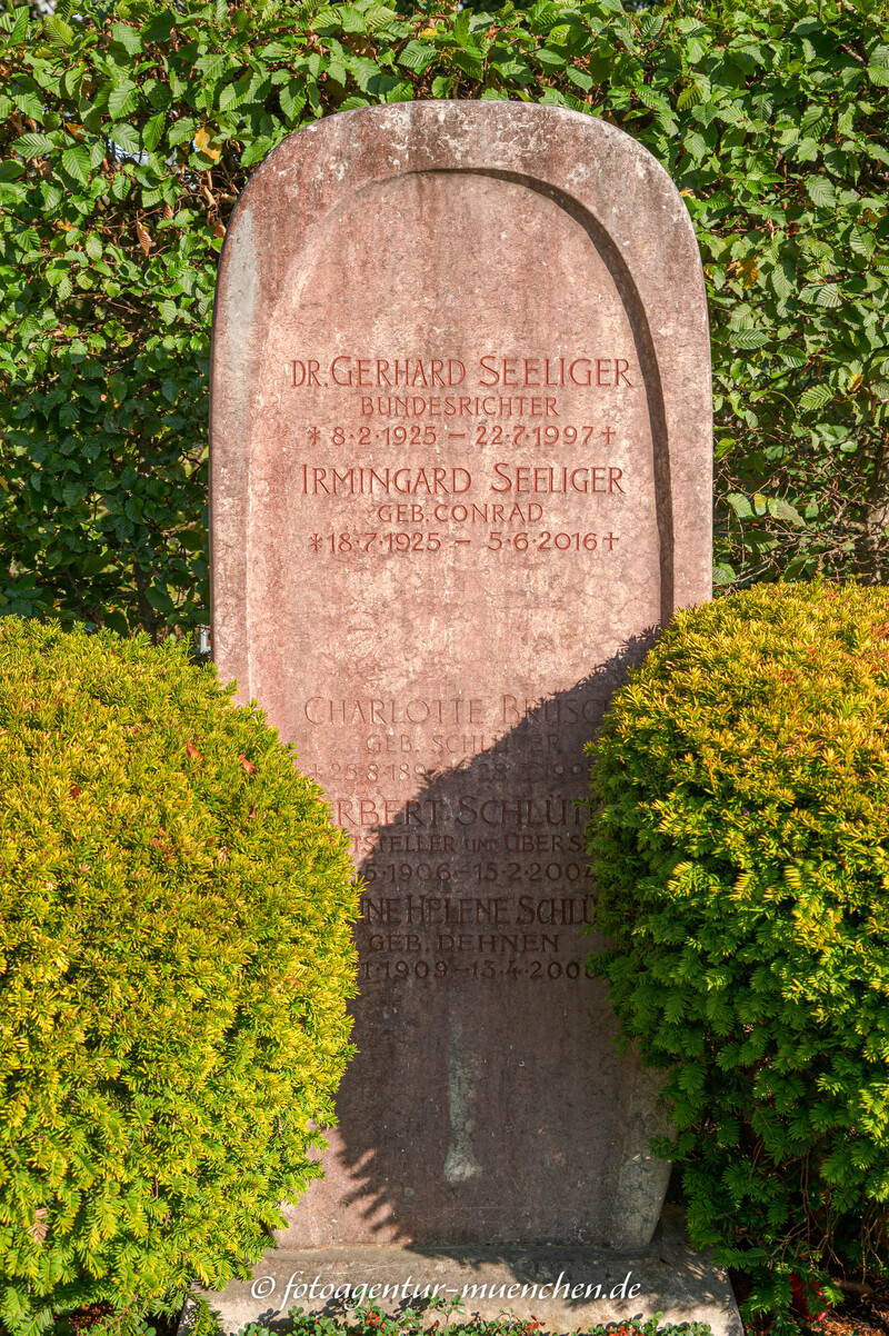 Dr. Gerhard Seeliger