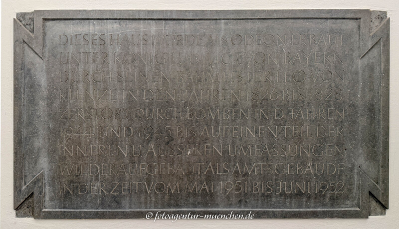 Gedenktafel - Odeon – Denkmal/Kunstwerk in München