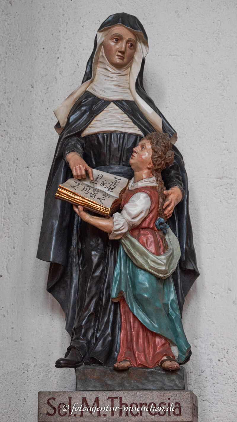 Denkmal - Karolina Gerhardinger – Denkmal/Kunstwerk in München