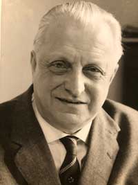 Franz-Fackler-Straße