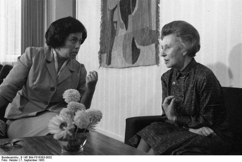 Schwarzhaupt Elisabeth 